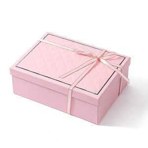 Scatola Regalo Pieghevole Grande Colorata <span class=keywords><strong>di</strong></span> Alta Qualità con Nastro, Logo Personalizzato, <span class=keywords><strong>Cartone</strong></span> Rigido Rinforzato, Vendita all'Ingrosso dalla Fabbrica, MOQ Basso - Product Image 3