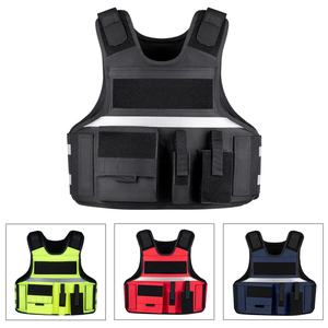 Gilet tactique OEM personnalisé avec conception compatible Molle, équipement de protection confortable pour une utilisation en extérieur et des activités de sécurité - Product Image 4