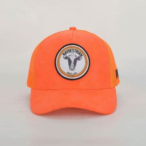 หมวก 5 แผง คุณภาพสูง แบบขายส่ง ปรับแต่งได้ ปักโลโก้ด้วยเทคนิค Sublimation  วัสดุหนังกลับสีส้มนีออน ตาข่าย  ปรับขนาดได้ เหมาะสำหรับทุกเพศ - Product Image 2