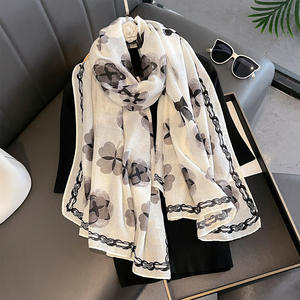 Pañuelo de Cabeza Largo y <span class=keywords><strong>Grande</strong></span> de 180*85CM, Nuevo Modelo 2026, Chal de <span class=keywords><strong>Playa</strong></span> Transpirable para Mujer, Pañuelo de Viscosa con Elegante Diseño de Lazo - Product Image 3