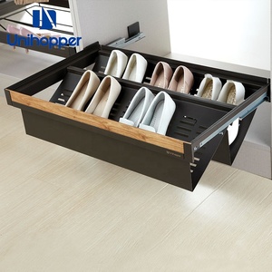 Unibopper ที่เก็บรองเท้าแบบดึงออกได้, ตู้เสื้อผ้าแบบเลื่อนได้สองทางสำหรับวางรองเท้าสามารถปรับระดับได้ - Product Image 1