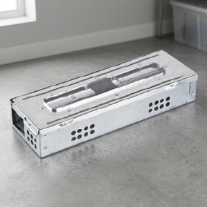 Petit piège à souris de haute qualité pour la surveillance des rongeurs Outil de lutte antiparasitaire multi-prises en vente - Product Image 2