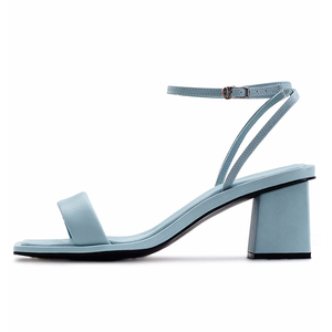 Sandalias de Verano para Mujer, Diseño Personalizado, Punta Cuadrada, Color Caramelo, Cuero Patentado - Product Image 1