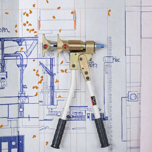 Juego de Herramientas Manuales para Plomería de Grado Industrial JIELEI PEX-1632M, para Ajustar, Expandir y Cortar Tuberías PEX, Personalizable OEM - Product Image 3