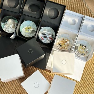Ensemble de cadeaux de boules de neige en cristal inspirées de marques de <span class=keywords><strong>luxe</strong></span> avec sac de shopping, flacon de parfum, décoration de bureau, cadeau de Noël, ornement de maison - Product Image 4