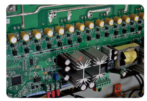 Stabilisateurs <span class=keywords><strong>de</strong></span> <span class=keywords><strong>tension</strong></span> automatiques triphasés ZHONGSHAN <span class=keywords><strong>KEBO</strong></span> série PST3 500KVA, type TRIAC/THYRISTOR, en cuivre, avec écran tactile - Product Image 3