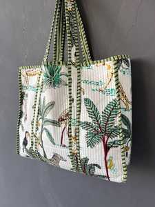 Sac fourre-tout matelassé en coton imprimé, tissu matelassé doux et durable, sac à bandoulière pour voyage et shopping - Product Image 5