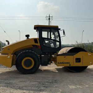 Compactador de Rolo Hidráulico Profissional Liugong 6626E de 26 Toneladas com Duplo Acionamento – Equipamento de Compactação Potente - Product Image 2