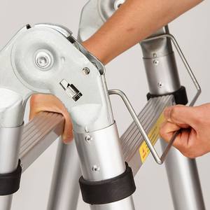 Échelle télescopique pliable en aluminium de haute qualité, 12,5 pieds, sûre et durable - Product Image 6