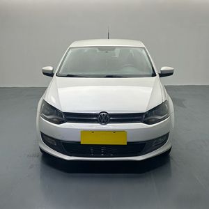 Volkswagen Polo <span class=keywords><strong>2012</strong></span> Usata, 1.4L Benzina, Cambio Manuale, Trazione Anteriore, Nera, Tetto Apribile, Sedili in Pelle, Guida a Sinistra, Berlina - Product Image 2