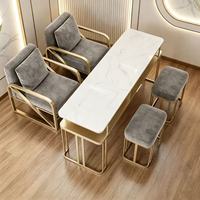 Ensemble table et chaises modernes en fer forgé, aspect marbre, poste de travail de manucure pour salon de beauté avec rangement
