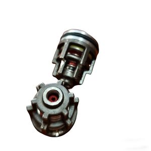 XV28, XV32, XV36, XV40   Raccords <span class=keywords><strong>de</strong></span> pompe haute pression, vannes unidirectionnelles, balayeuses, <span class=keywords><strong>lave</strong></span>-autos. - Product Image 1