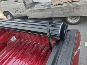 Couverture de Tonneau souple enroulable de ramassage rentable directe d'usine pour <span class=keywords><strong>Nissan</strong></span> <span class=keywords><strong>Navara</strong></span> <span class=keywords><strong>NP</strong></span> <span class=keywords><strong>300</strong></span> couvercle étanche Auto Aftermarket - Product Image 4