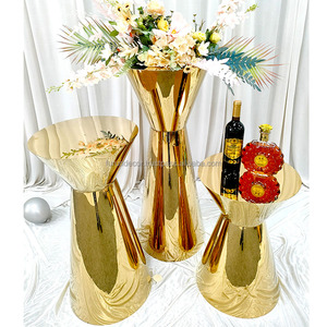 Furun Juego personalizado de tres mesas de postre con cabeza de hongo de acero inoxidable de alta calidad para decoración de bodas y fiestas - Product Image 1
