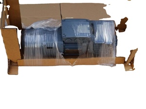 Motoréducteur S-EW MOVIDRIVE R77 DRN132S4 4,0 kW à engrenages hélicoïdaux pour convoyeur - Product Image 3