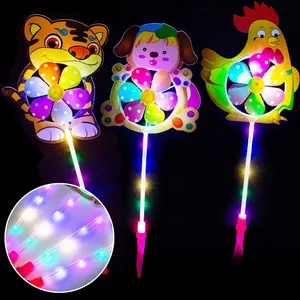 Usine directe lumineux dessin animé enfants fête jouets cadeau coloré moulin à vent flash animal LED moulin à vent