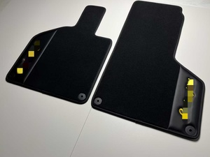 Tapis de sol adaptés à la Lamborghini URUS. Intérieur tout-terrain hybride Urus <span class=keywords><strong>SE</strong></span>. Tapis de sol en cuir entièrement recouvrants. - Product Image 3