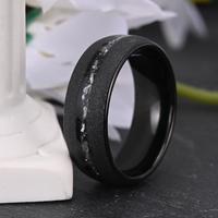 Bague de mariage en tungstène plaqué noir pour homme de 8mm avec météorite Bandes classiques de luxe Cadeau de fiançailles Bague en tungstène Infinity
