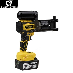 Herramienta de crimpado hidráulica CM-300, máquina de crimpado a batería, crimpadora a batería para cables de Cu y Al - Product Image 2