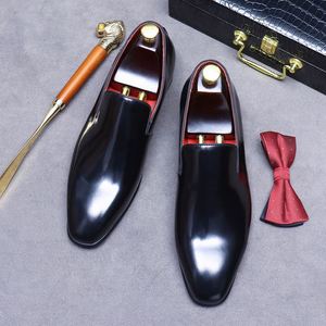 Chaussures habillées pointues en cuir lisse de luxe pour hommes, noires et marron, chaussures de créateur de haute qualité résistantes à l'eau - Product Image 5