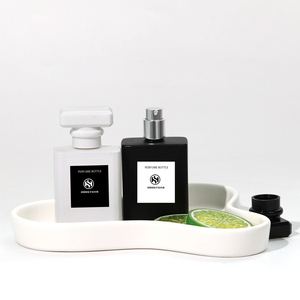 Hồng Viễn thủy tinh mới nhất tùy chỉnh một tập hợp các mùi hương bao bì 50ml 100ml rõ ràng chai nước hoa thủy tinh với Acrylic cap - Product Image 6