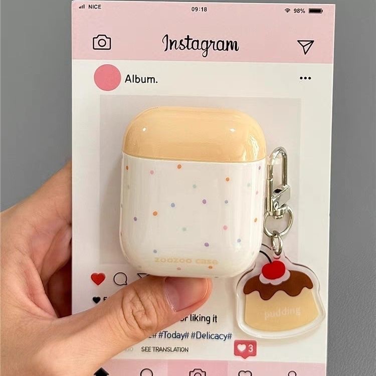 Custard Polka Dot Pendant