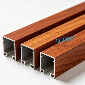 Perfil de Aluminio con Recubrimiento de PVDF en Color <span class=keywords><strong>RAL</strong></span> Personalizado, con Acabado de Madera, para Fachadas de Edificios de Alta Gama - Product Image 5
