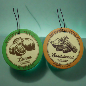 Ambientador de Coche con Fragancia Natural Personalizada, Ambientador de Papel Colgante para el Hogar o el Coche, Ambientador de Papel para Coche - Product Image 1