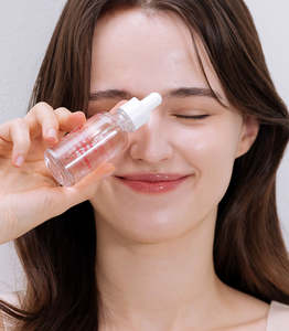 S.O.S Spot Clearing Ampoule Serum Traitement de l'acné Éliminateur de taches brunes Sérum éclaircissant pour le visage Hydratant - Product Image 6