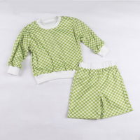 Ensemble deux pièces classique vintage à carreaux pour tout-petit : haut décontracté à manches longues et short à taille élastique