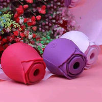 Fournisseur en gros de vibrateurs en silicone en forme de rose pour le point G, avec ventouse, silencieux, pour massage féminin et masturbation, jouets pour adultes, achat en gros