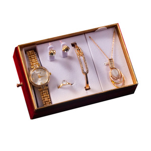 Promotionnel vacances fête <span class=keywords><strong>des</strong></span> mères <span class=keywords><strong>cadeau</strong></span> ensemble montre <span class=keywords><strong>Bracelet</strong></span> collier boucles d'oreilles anneau acrylique luxe boîte-<span class=keywords><strong>cadeau</strong></span> pour les femmes bijoux <span class=keywords><strong>cadeau</strong></span> - Product Image 3
