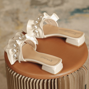 2025 Summer Large Size Sandalias De Crystal Rhinestones Toe Ring Cute Trending Slipper Slides <b>Sandals</b> - Product Image 4