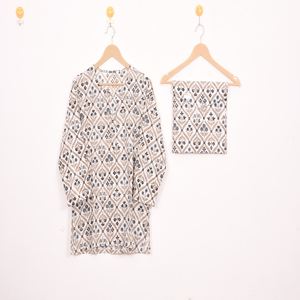 Ensemble de pyjama à coupe décontractée imprimé à la main avec motifs floraux - Vêtements de nuit en coton artisanal, vêtements de nuit et de détente bohèmes pour femmes, cadeau d'été - Product Image 1