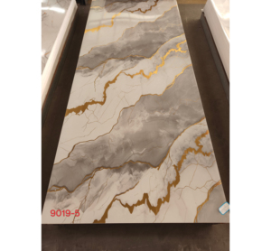 Panneau mural moderne en <span class=keywords><strong>PVC</strong></span> avec revêtement UV, surface en <span class=keywords><strong>marbre</strong></span> gaufré, motif de veines dorées, imperméable, léger, durable, insonorisant, pour hôtel - Product Image 3