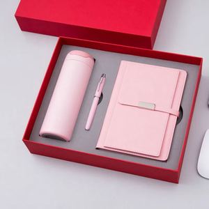 Coffret Cadeau Luxe : Carnet en Cuir PU Blanc Personnalisé, Thermos, Stylo et Bouteille d'Eau – Idéal pour les Affaires - Product Image 4