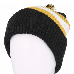 Bonnet à pompon au design unique, léger et confortable, prix imbattable, personnalisable, pour homme et femme - Product Image 2