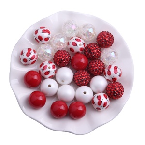 AM-<span class=keywords><strong>031</strong></span> 100 Stück Packung Rot Weiß Farbe Bunt Custom Chunky Large Mix Acryl Perlen für Kinder Mädchen Schmuck herstellung 20mm - Product Image 1