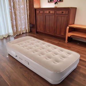 Materasso Gonfiabile Moderno in PVC Floccato con Pompa Integrata per Camera da Letto e Uso in Parco - Product Image 3