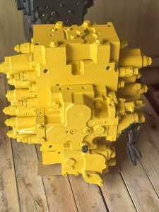 วาล์วควบคุม SK200-8 SK200-6 SK200-6E SK200-7อะไหล่เครื่องขุดวาล์วควบคุมไฮดรอลิก C0070-33048 KMX15RA KMX15RB - Product Image 3