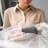 Film à bulles en plastique dégradable avec résistance aux chocs personnalisé, film à bulles d'air pour gonfler le papier Borbuja