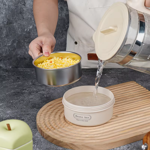 <span class=keywords><strong>กล่อง</strong></span>ข้าวสแตนเลสเก็บอุณหภูมิ น่ารัก รุ่นใหม่ ป้องกันการรั่วซึม ใช้กับ<span class=keywords><strong>ไมโครเวฟ</strong></span>ได้ พกพาสะดวก ปลอดสาร BPA ความจุเยอะ เหมาะสำหรับไปโรงเรียนและเดินทาง - Product Image 3