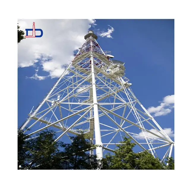 La fábrica produce torre móvil de antena monopolo de telecomunicaciones de acero angular para telecomunicaciones