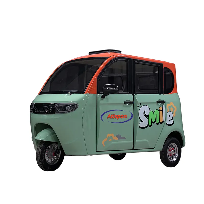 Chinese Enclosed Passenger Tricycle Motorcycle Moto Three Wheeler Auto Rickshaw Enclosed Cabin Tricycle For Sale