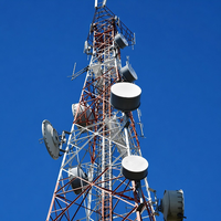 Tour de télécommunication Shenghong à 4 poteaux en treillis en acier cornière pour site de communication