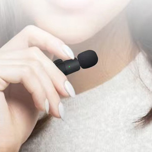 Высококачественный профессиональный беспроводной микрофон Lavalier для записи компактный дизайн Lapel Vlog Short Video C для YouTube - Product Image 4