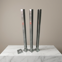 Poteau de balustrade carré moderne en acier inoxydable noir mat avec fentes, hauteur personnalisable, pour la construction d'escaliers et de balcons