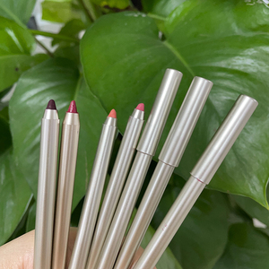 <span class=keywords><strong>Crayon</strong></span> à lèvres crémeux vegan brun foncé imperméable de marque privée, <span class=keywords><strong>crayon</strong></span> à lèvres mat brun anti-bavures - Product Image 2