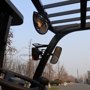 Montacargas Diésel Robusto de 7000 kg, <span class=keywords><strong>7</strong></span> Toneladas, con Estructura Equilibrada - Product Image 4