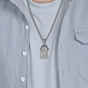 Collar con Colgante de la Virgen María, Acero Inoxidable, Chapado en Oro, Joyería Unisex Estilo Hip Hop, Diseño para Regalo - Product Image 2